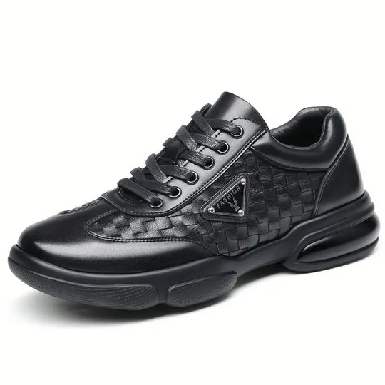 MODE – Elegante Herrenlederschuhe mit runder Schuhspitze.