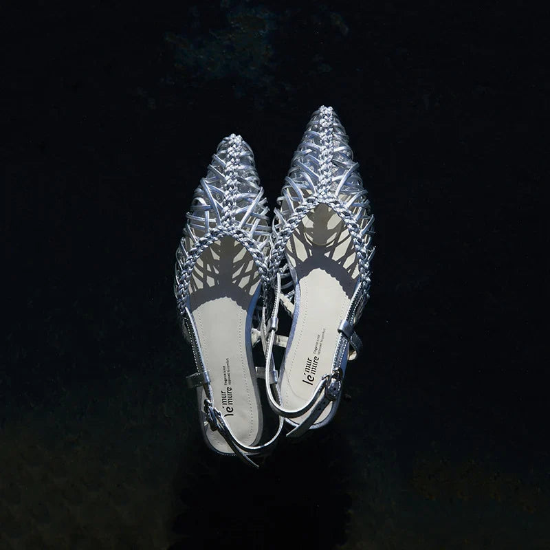 Damen Elegante und luftige Sandalen mit feinem Riemendesign