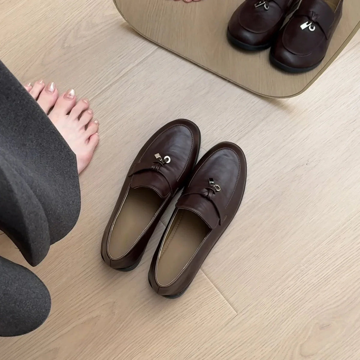 Damen elegante Mokassins mit modischer Schnalle
