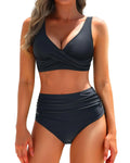 Damen Bikini-Set mit figurformendem Oberteil und hochtaillierten Shorts