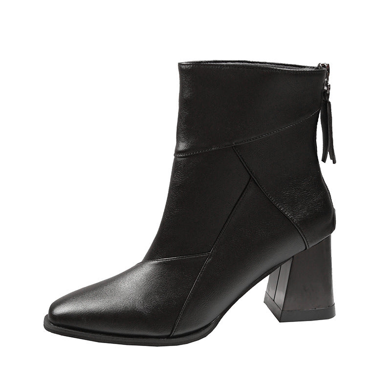 Modische Stiefel mit hohen Absätzen im britischen Stil