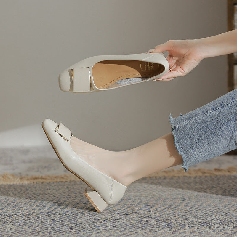Ballerinas aus weichem Echtleder mit eckiger Zehenpartie