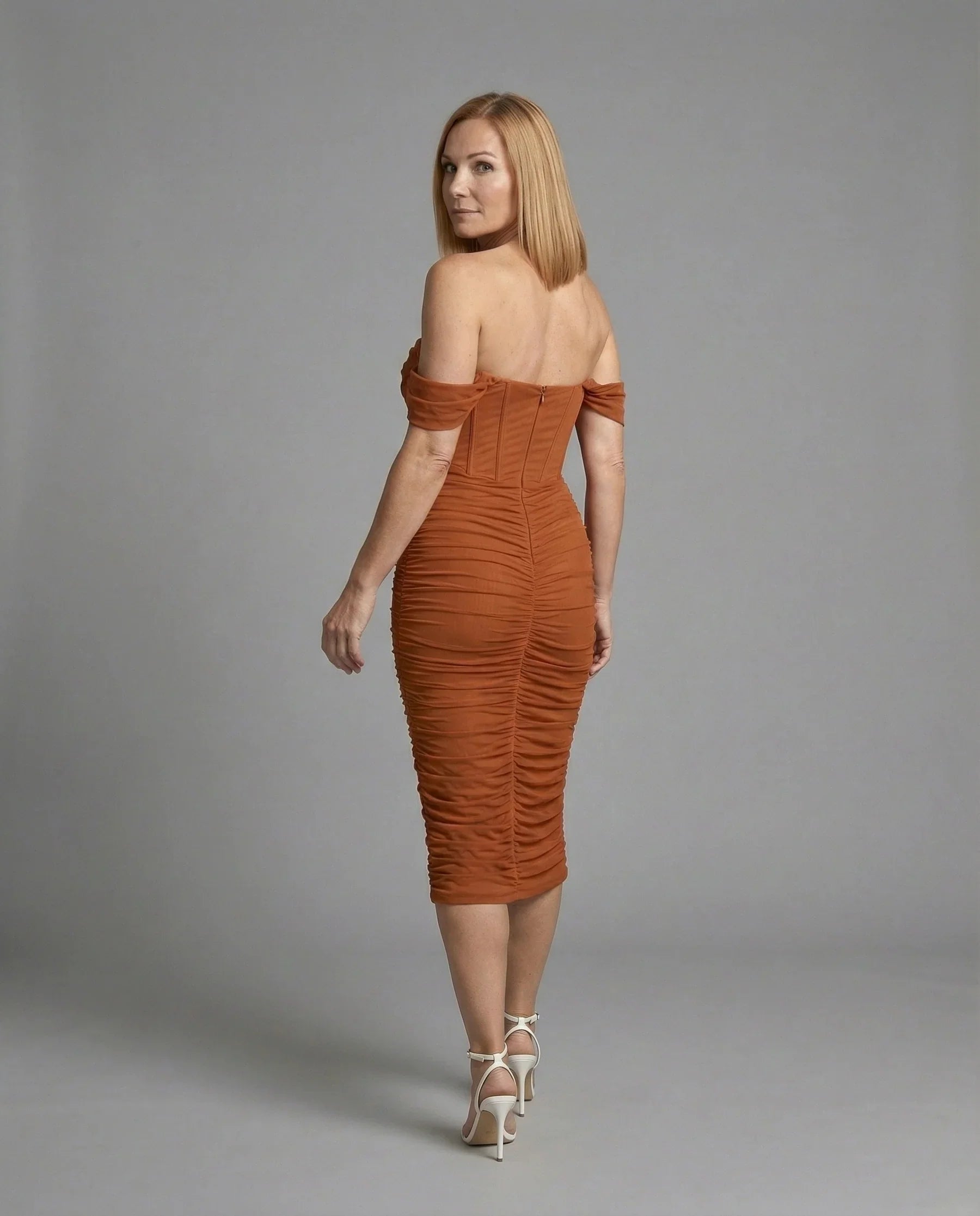 Damen Bardot Midikleid figurbetont