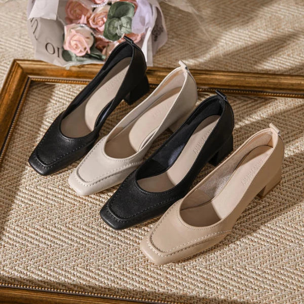 Schuhe aus echtem Leder mit Blockabsatz und eckiger Schuhspitze