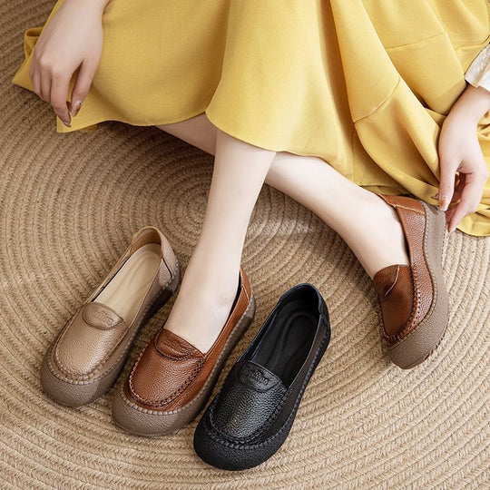 Schuhe mit weicher Sohle aus 100 % echtem Rindsleder.