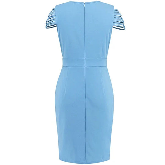 Schickes Minikleid ohne Ärmel für die Hochzeit