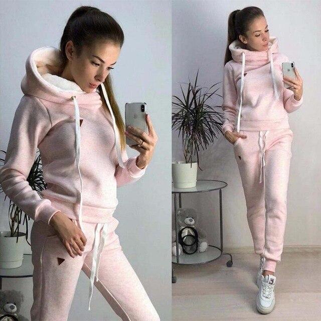 Bequemer, warmer und sportlicher Jogginganzug